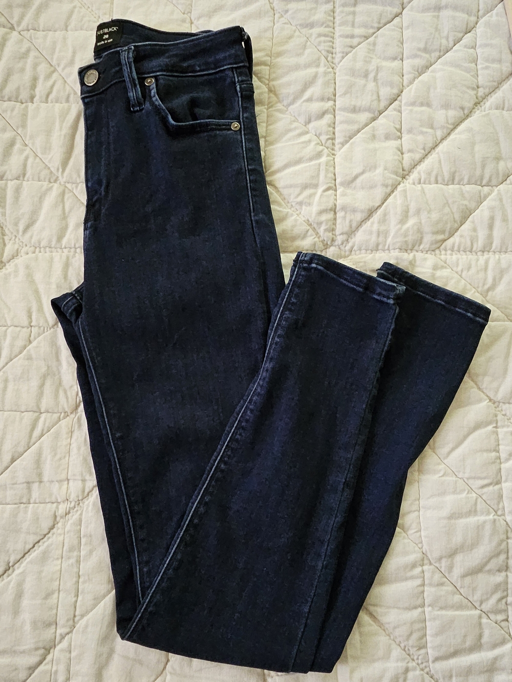 Just Black- Mid-Rise Skinny Jeans - Size 26 - Picture 1 of 8